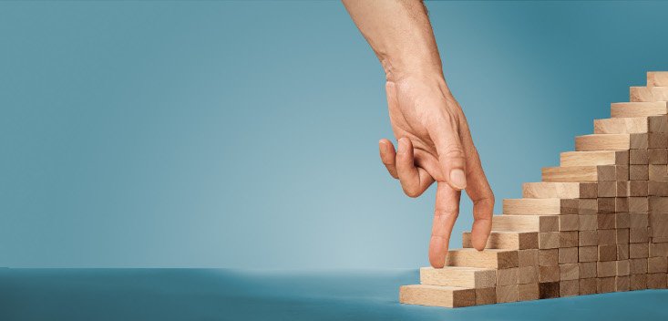Berufshaftplicht und Recht - Richtig versichert in jeder Karriere||phase